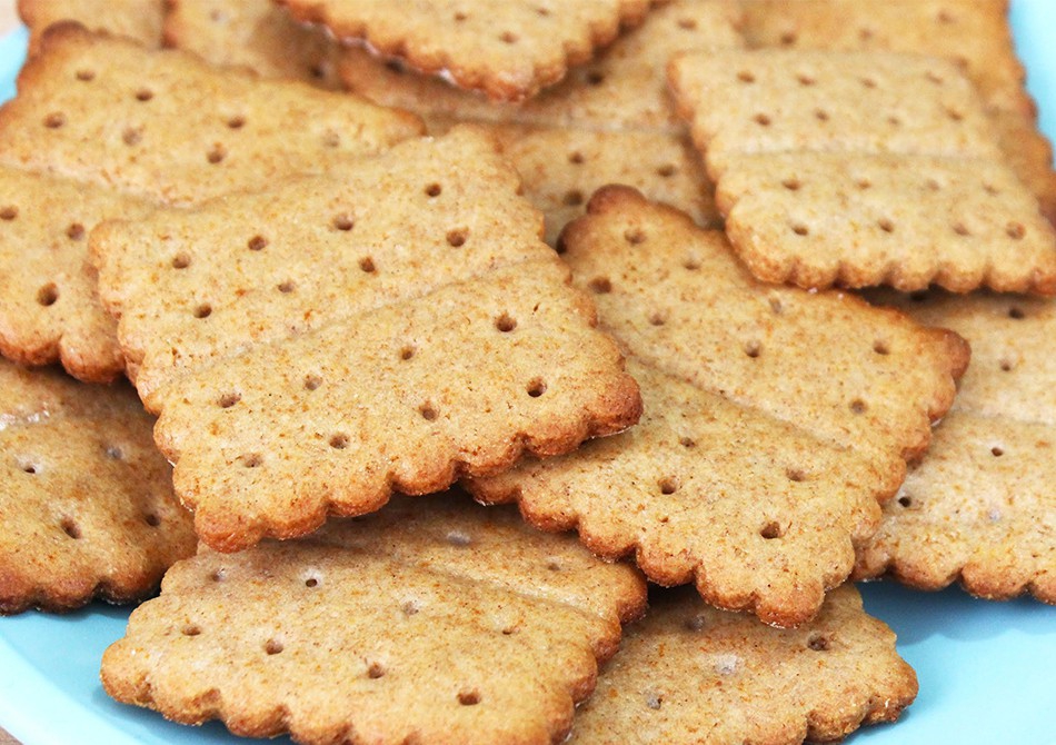 artikel 10 inspirasi baking tips membuat homemade crackers 1515949610790