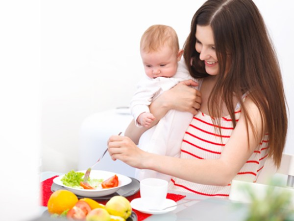 Sau sinh nên ăn gì – Niềm trăn trở của không ít bà mẹ