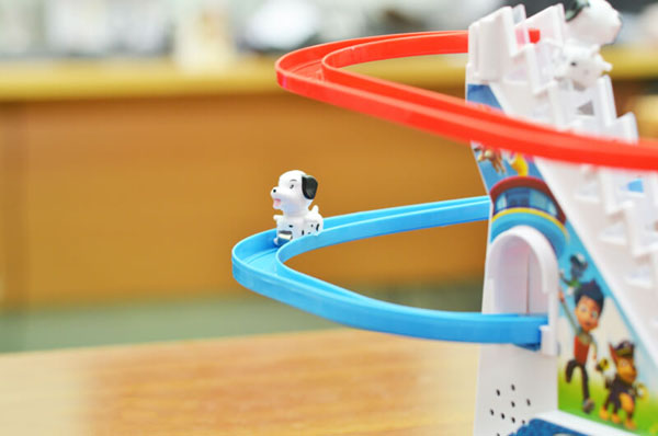 Bán buôn Bộ đồ chơi lắp ráp đường đua Paw Patrol cho bé