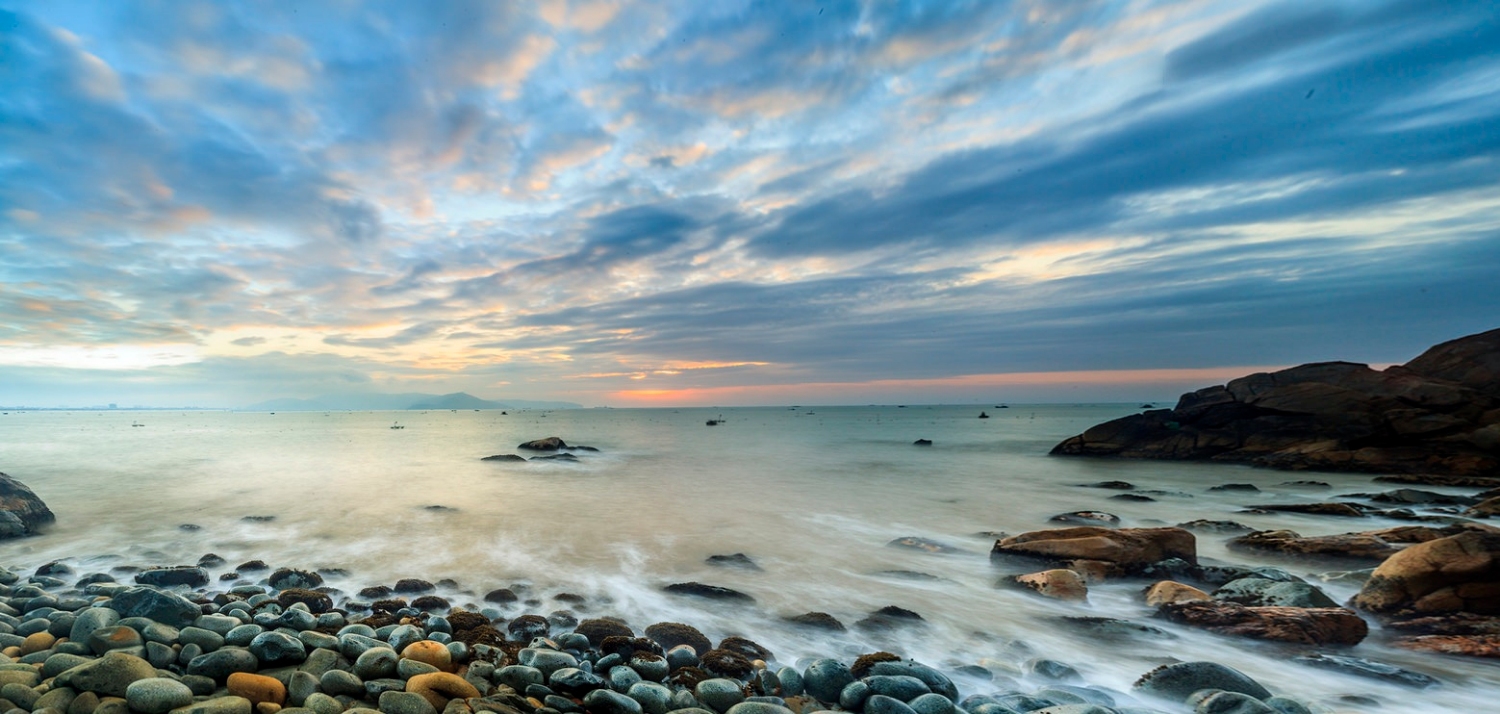 Bãi tắm Hoàng Hậu