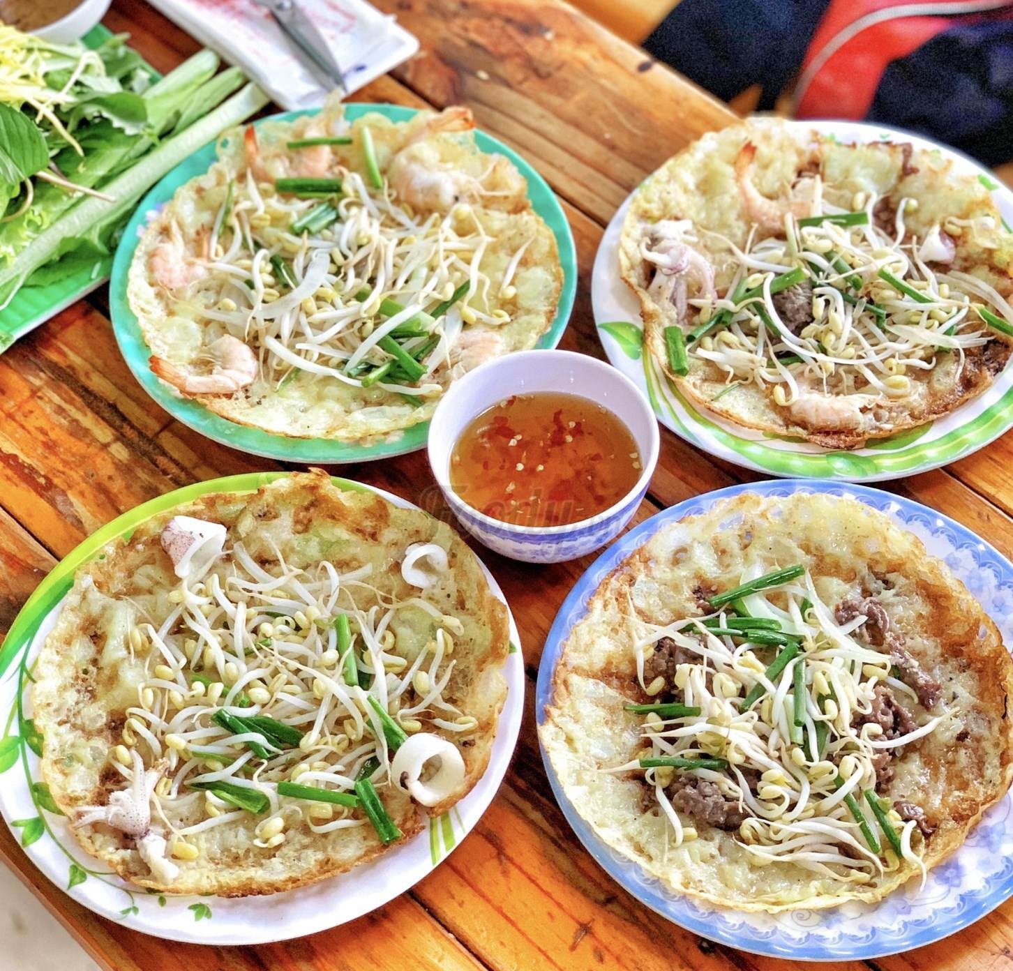 Bánh xèo tôm nhảy