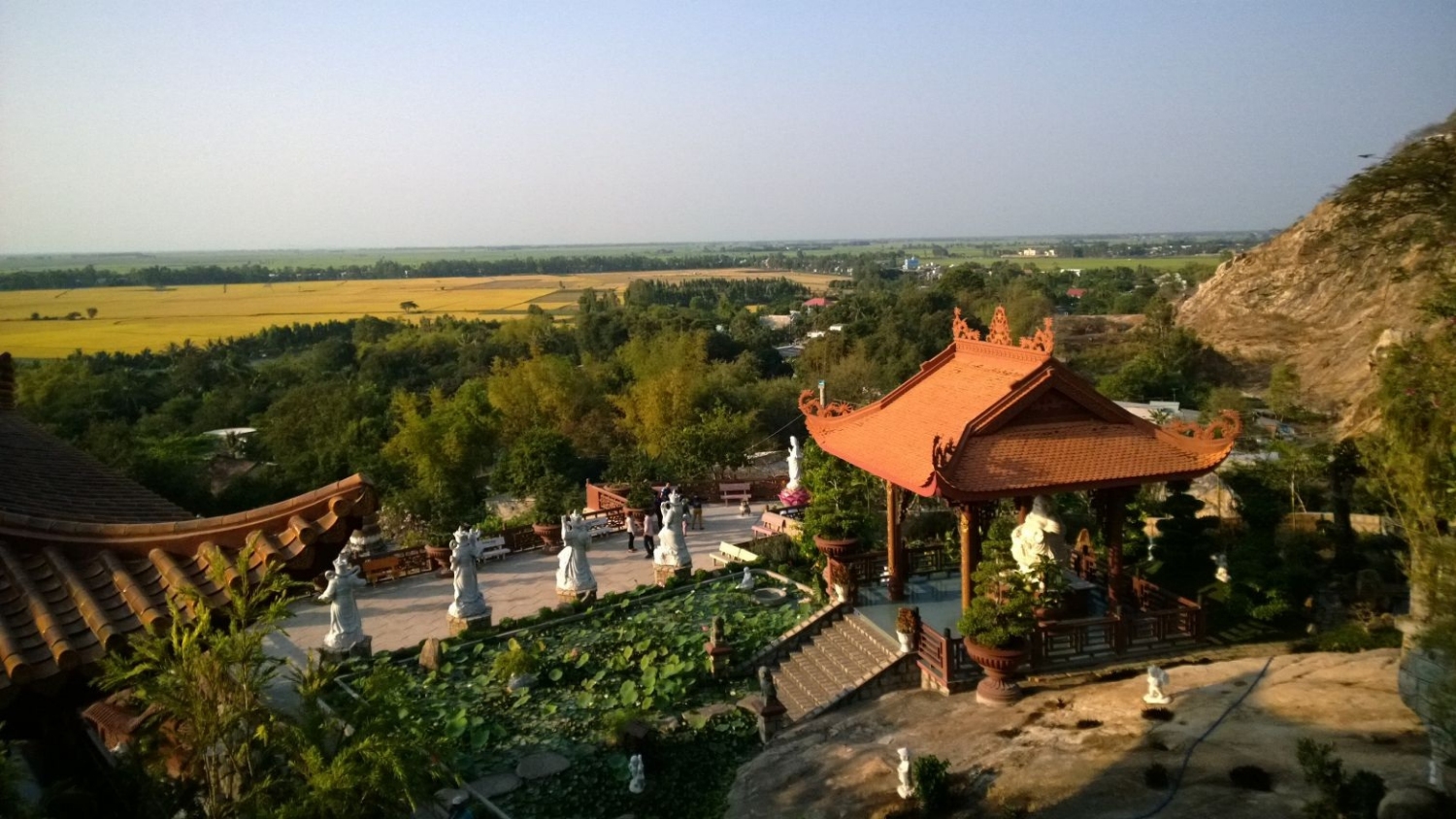 Chùa Hang (Chùa Phước Điền)