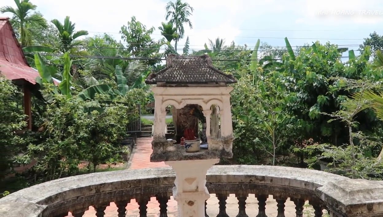 Khu sinh thái nhà xưa Vĩnh Long