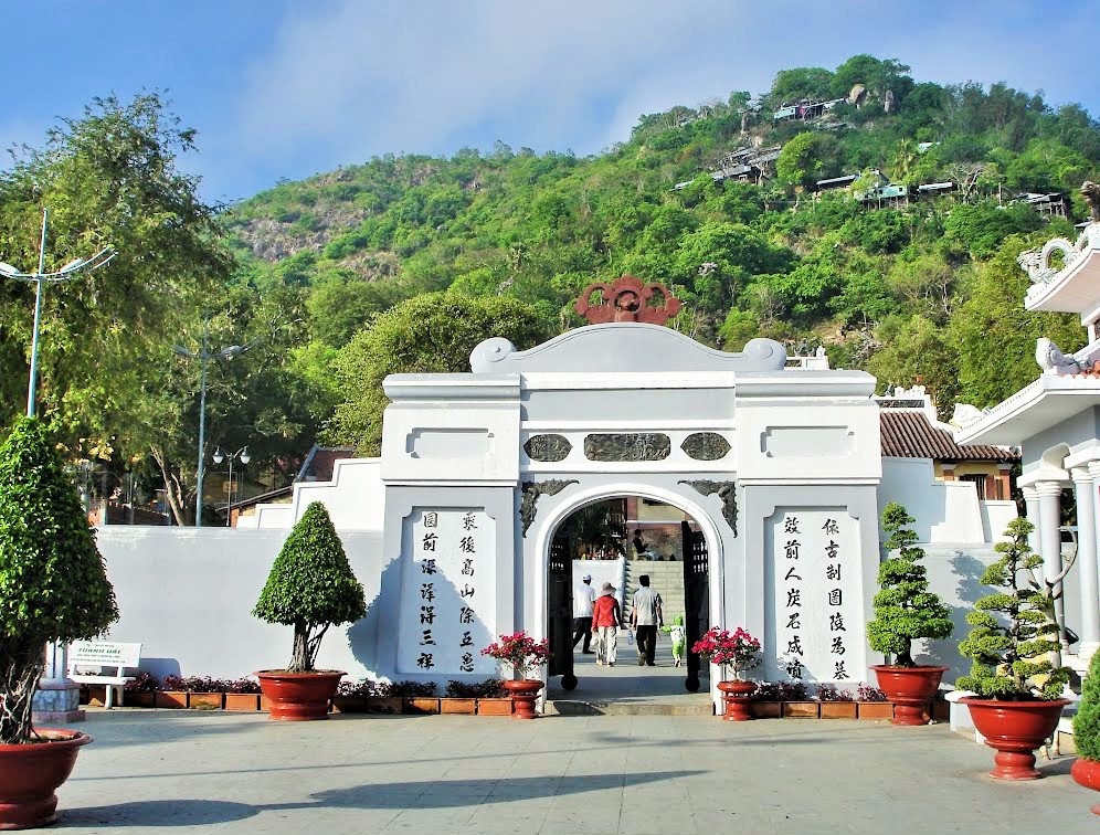 Lăng Thoại Ngọc Hầu