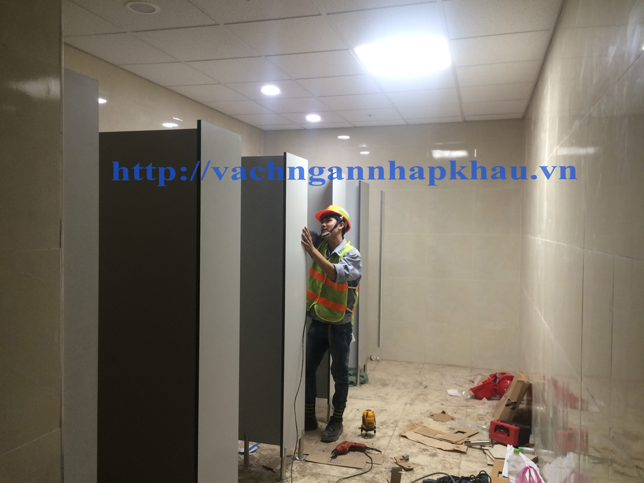 thi công vách ngăn vệ sinh tại samssung quận 9