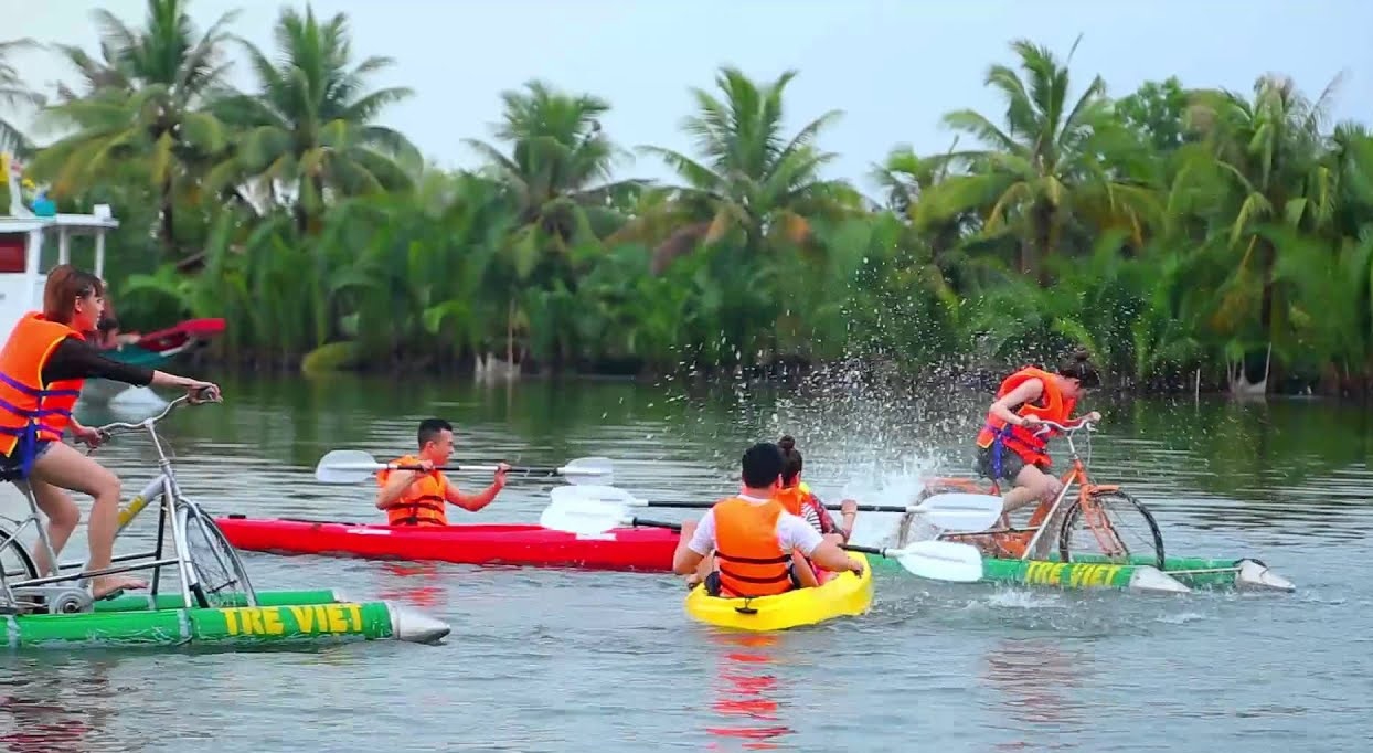 Làng du lịch Tre Việt 2
