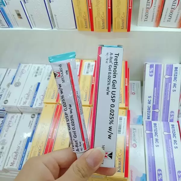 Công dụng kem giảm mụn, chống lão hoá da Tretinoin