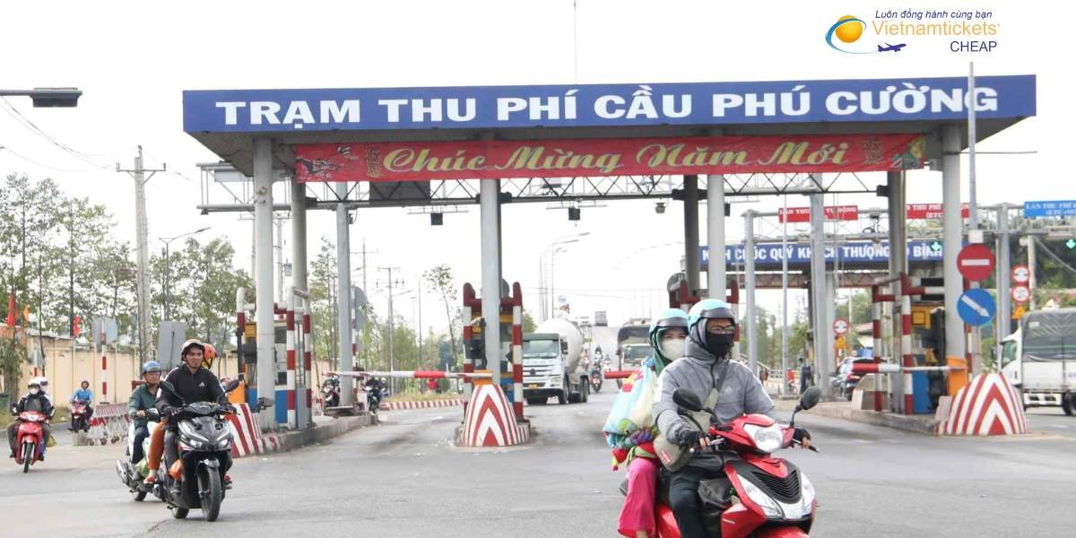 Từ Sài Gòn đi Sapa bao nhiêu km?