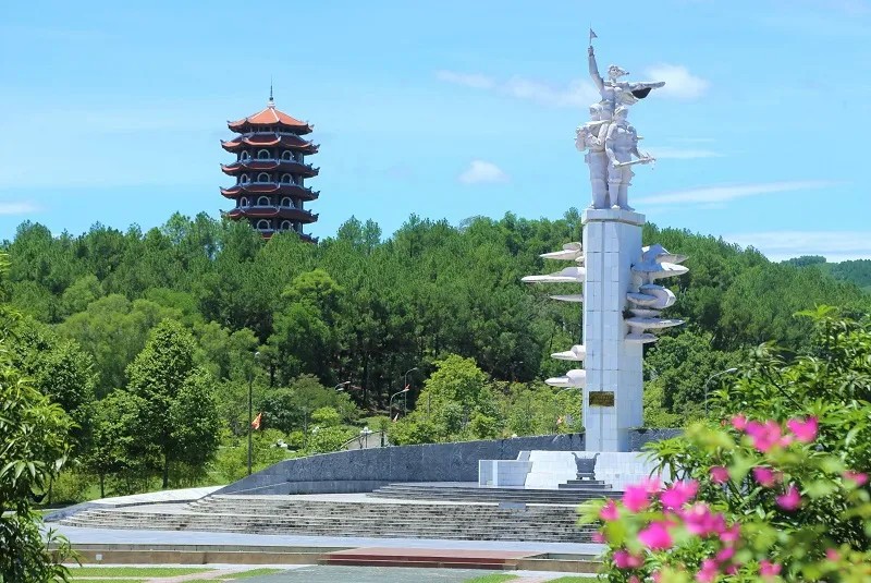 Từ TP.HCM đến bến tàu Trần Đề bao nhiêu km? Lộ trình, thời gian và lịch tàu đi Côn Đảo