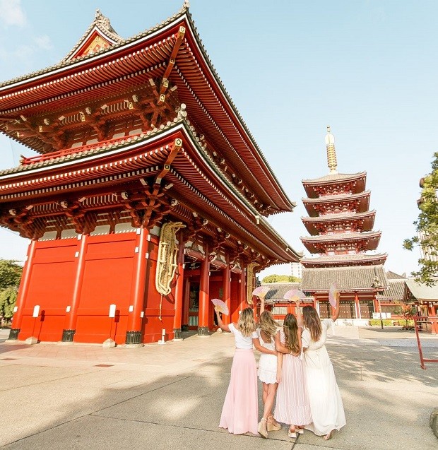 Từ Việt Nam đến Canada bao nhiêu km? Khoảng cách và giờ bay