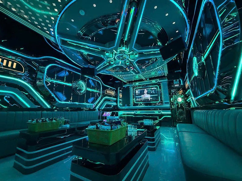 Hệ thống âm thanh ánh sáng tại Karaoke 107 Mai Hắc Đế