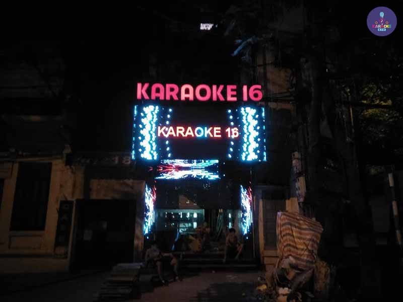 Phòng hát ấm cúng của Karaoke 16 Tuệ Tĩnh