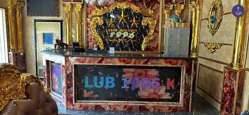Phòng hát hiện đại tại Karaoke 1996 Club ở Bắc Kạn