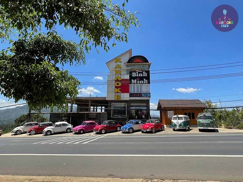 Sảnh và phòng hát sang trọng của Karaoke Bình Minh Luxury, Di Linh