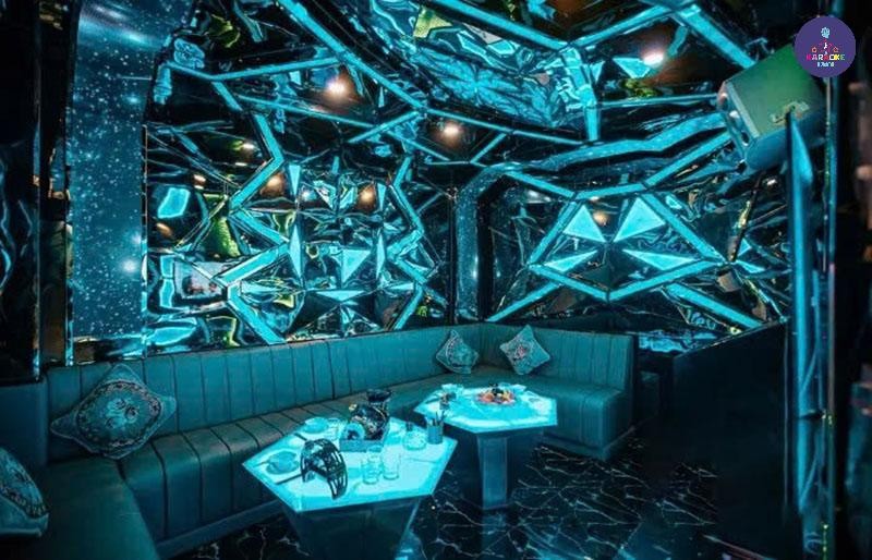Sảnh và phòng hát hiện đại tại Karaoke Cường Hoa ở Tuy Hòa