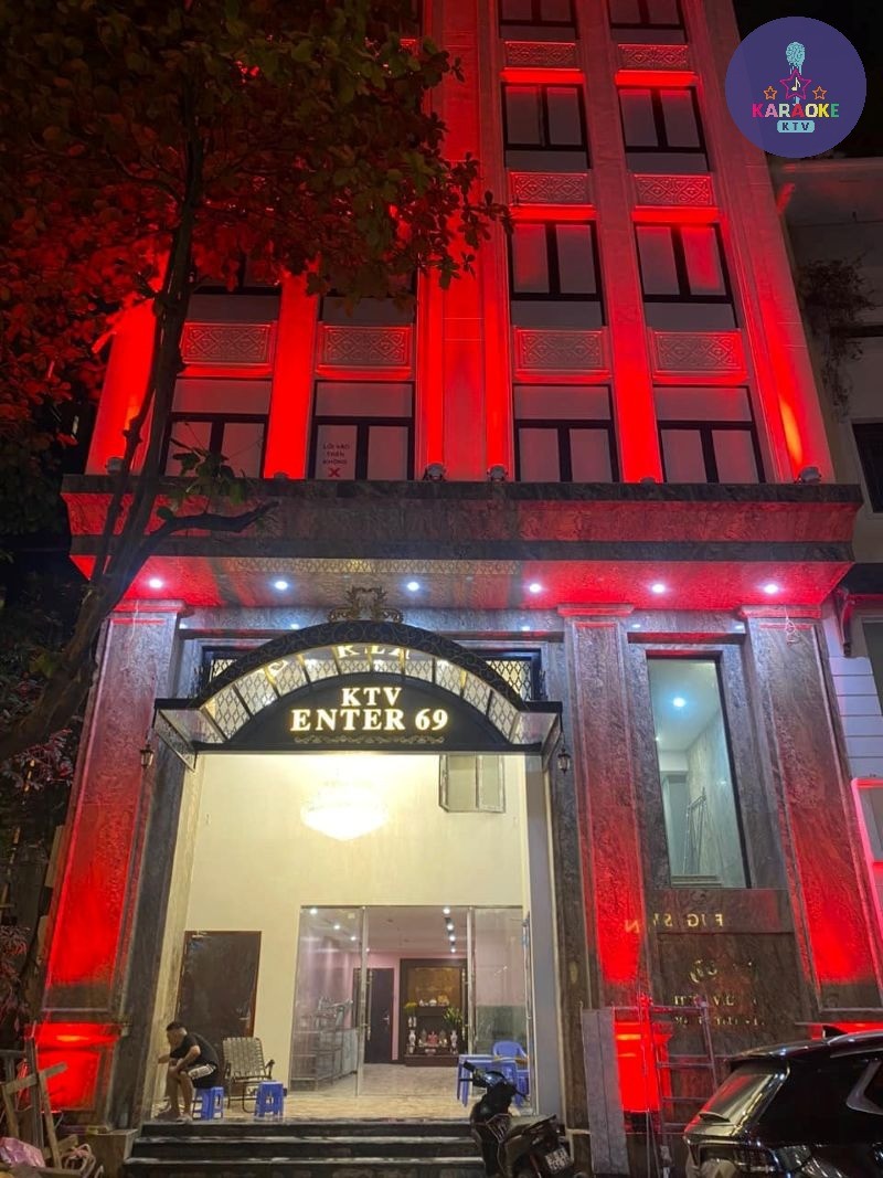 Không gian Karaoke Enter KTV 69 Triệu Việt Vương phong cách hiện đại