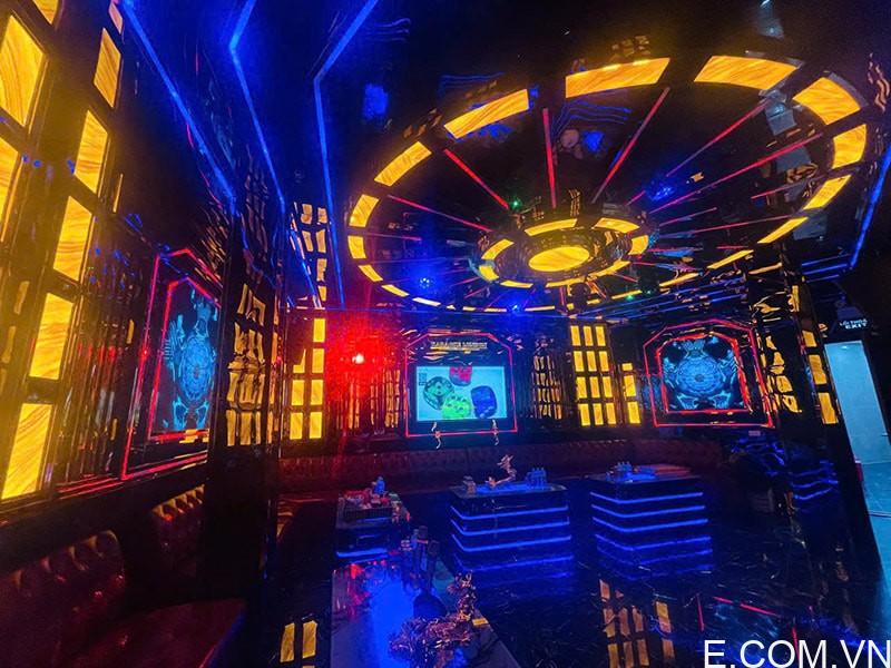 Không gian giải trí phong cách châu Âu tại Karaoke London 156 Hoàng Quốc Việt