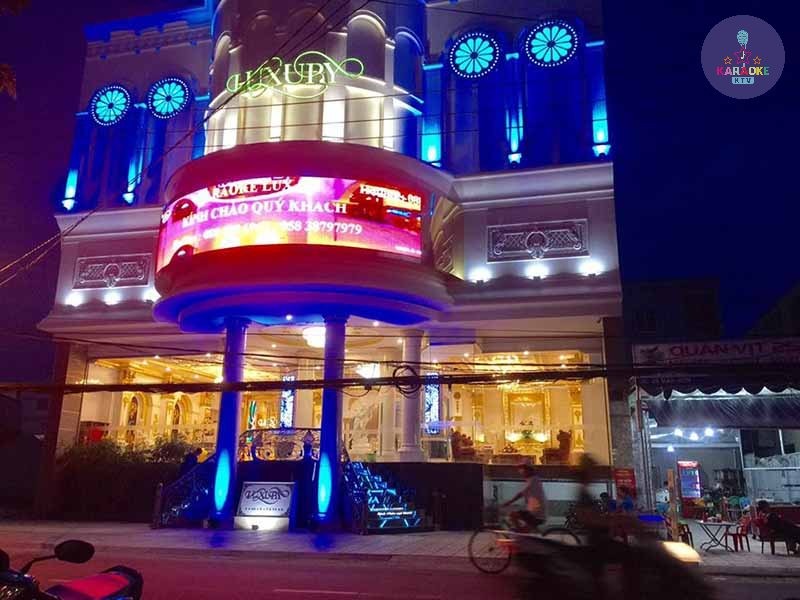 Phòng hát hiện đại tại Karaoke Luxury Nha Trang
