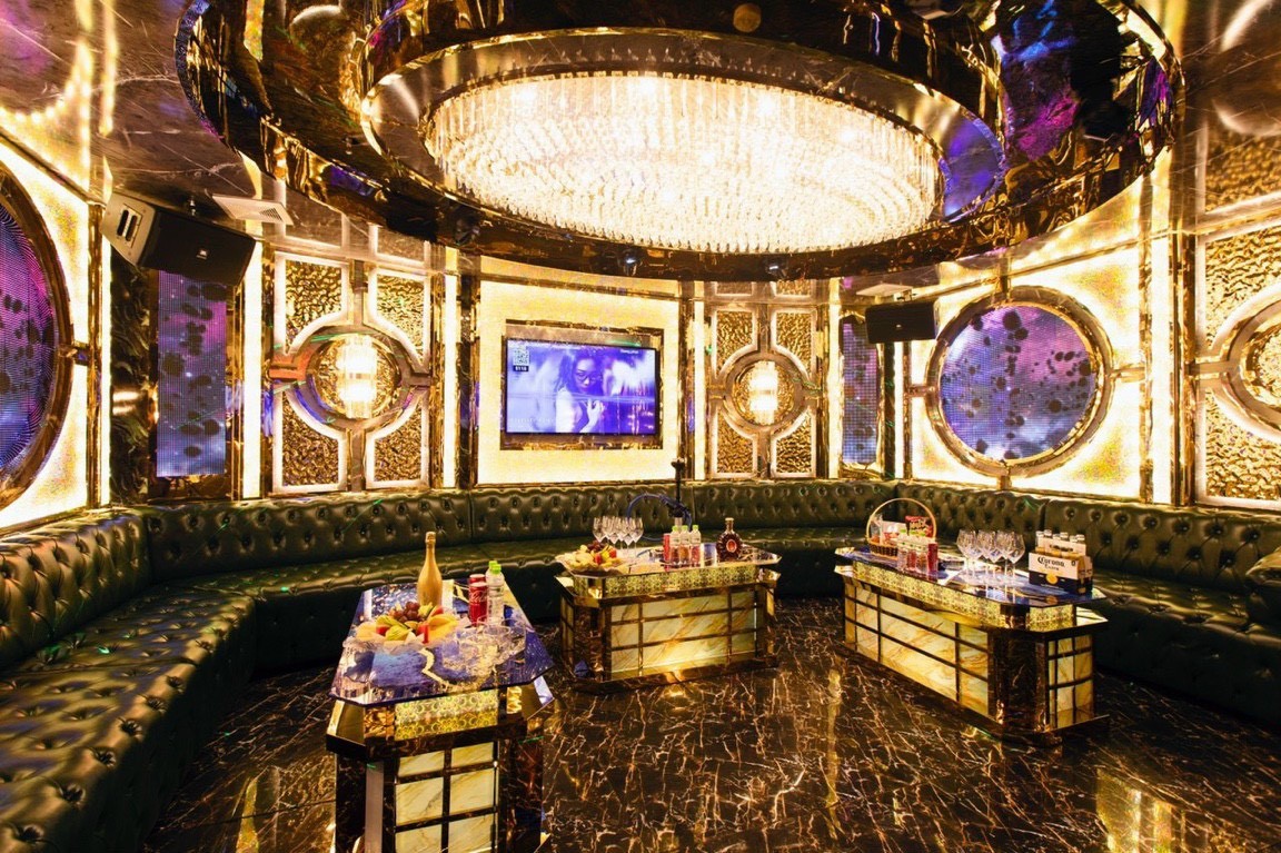 Không gian sang trọng và hiện đại tại Karaoke New 194