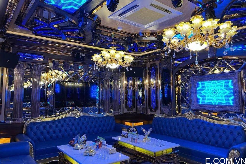 Không gian sang trọng tại Karaoke Noucamp 12 Miếu Đầm