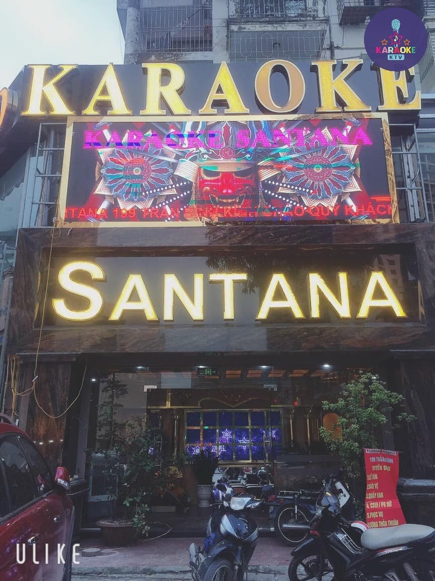 Karaoke Santana rộng rãi ở 199 Trần Bình