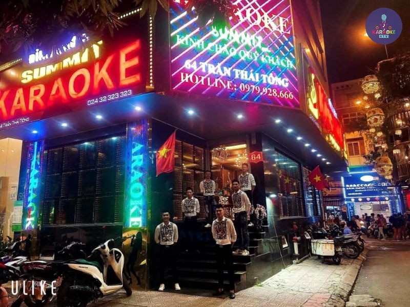 Không gian phòng hát tại Karaoke Summit 64 Trần Thái Tông