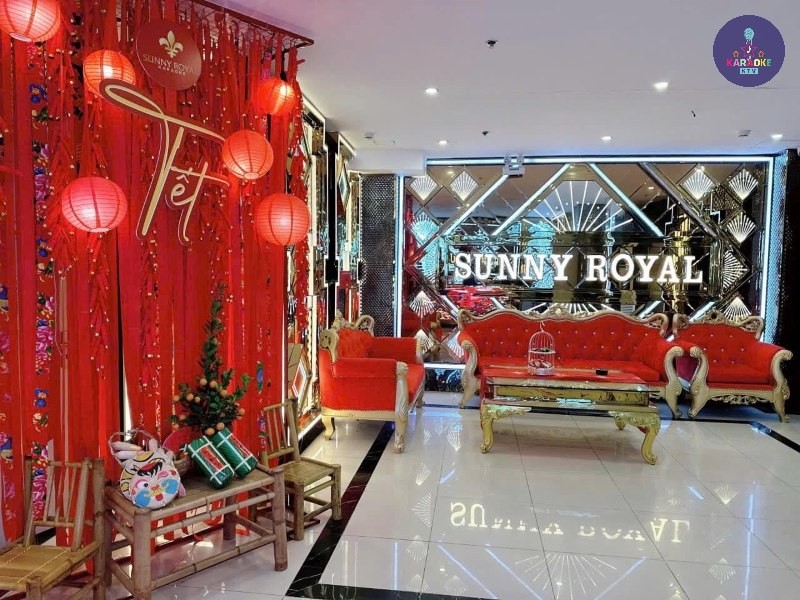 Karaoke Sunny Royal 215 Xã Đàn