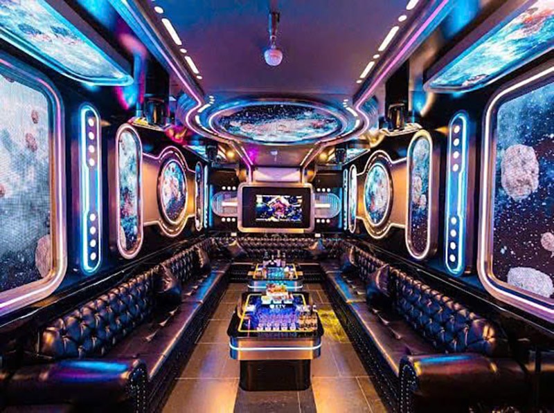 Karaoke Tiptop 85G Nguyễn Khang tọa lạc tại 85G Nguyễn Khang, Trung Hòa, Cầu Giấy, Hà Nội