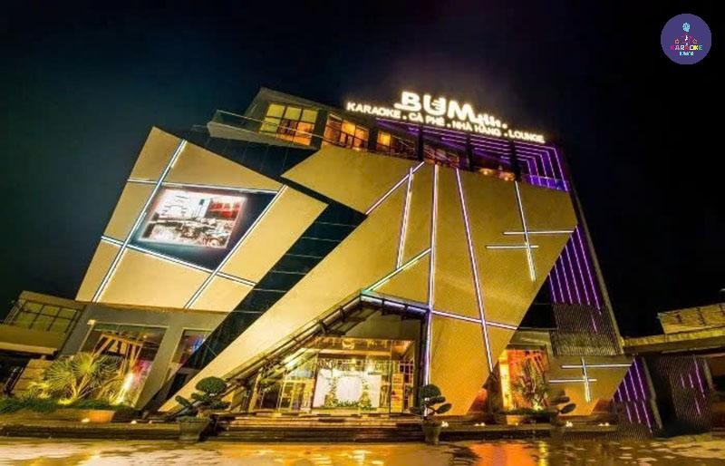 Mặt tiền Karaoke BUM tại Bến Tre với phong cách nội thất ấm áp