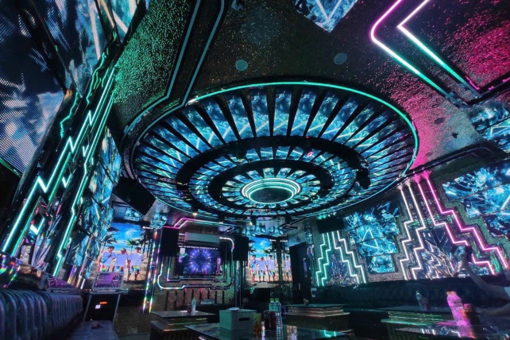 Phòng hát cao cấp và không gian thư giãn tại Enter KTV