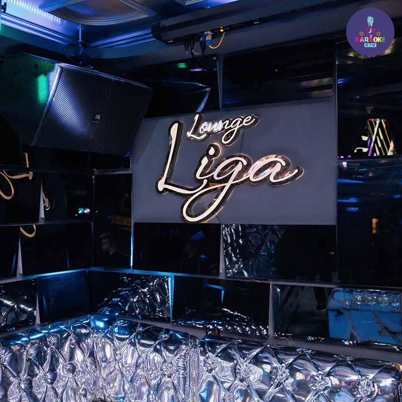 Phòng hát phong cách hiện đại tại Liga Lounge Karaoke 60 Nguyên Khiết
