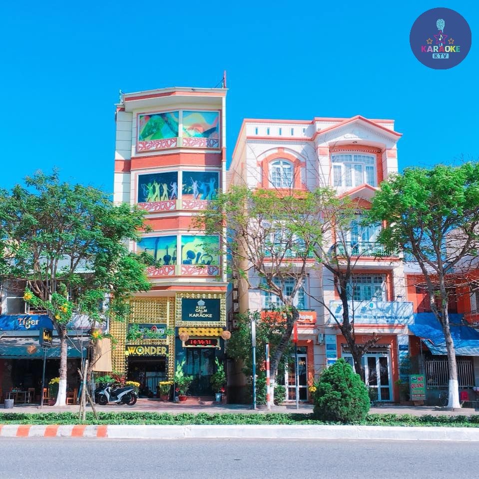 Phòng hát Quán Wonder Đà Nẵng gọn gàng, âm thanh chất lượng