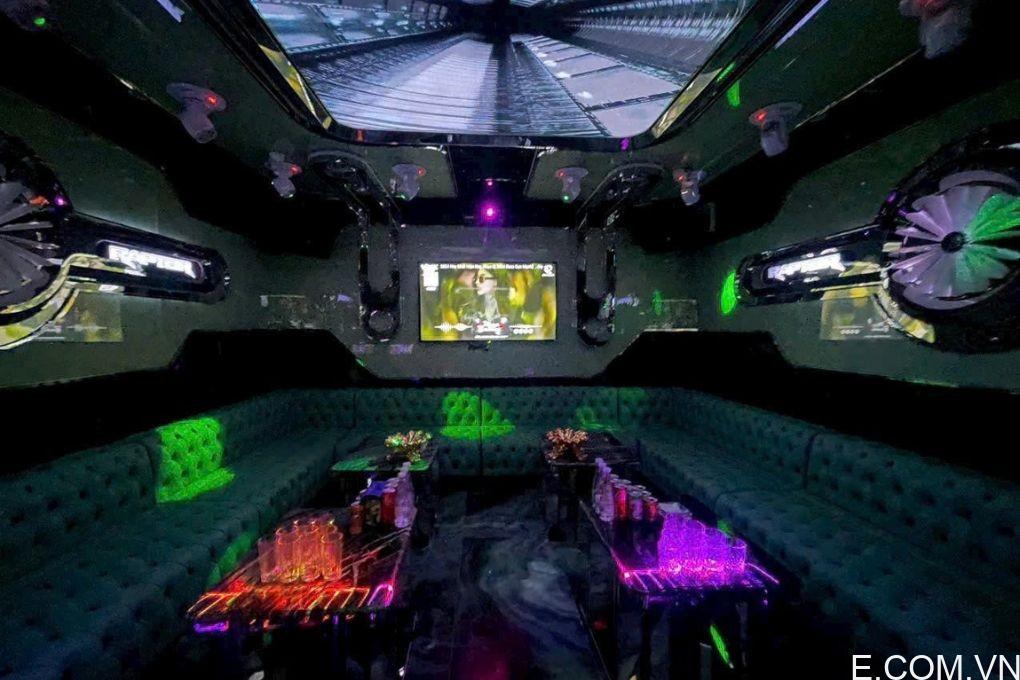 Phòng karaoke hiện đại tại Raptor 116 Bùi Thị Xuân