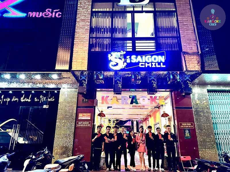 Phòng hát hiện đại của Karaoke X Music ở Đức Trọng