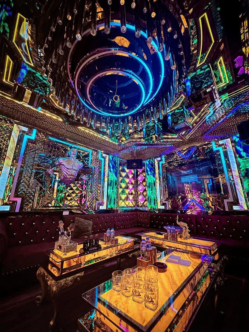 So Sánh Karaoke Sunny Royal Với Các Quán Karaoke Khác Ở Xã Đàn