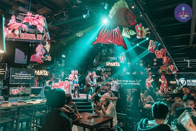 Không gian Spatar Beer Club Thái Hà với nhịp điệu sôi động