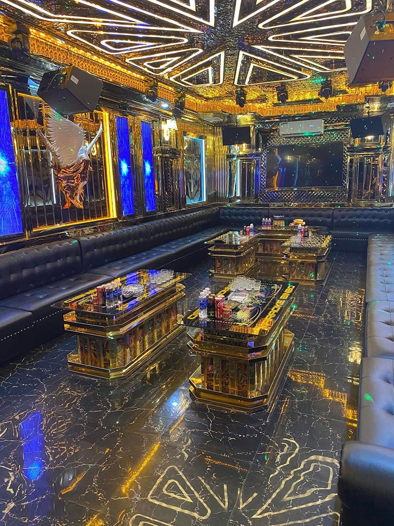 Tận Hưởng Giải Trí Đỉnh Cao Tại Karaoke BinBo Luxury