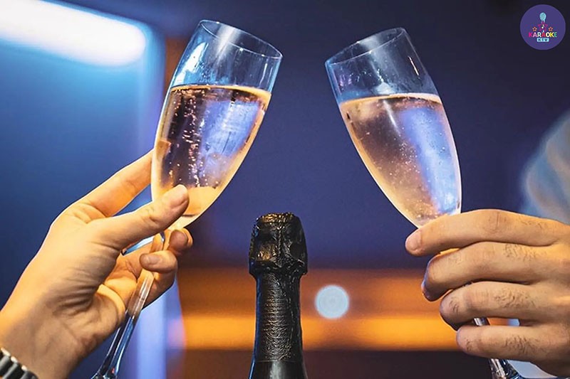 Ứng Dụng Thực Tế Trong Các Tình Huống